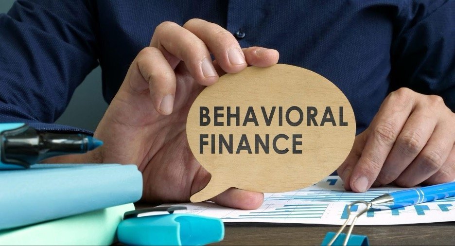 vBehavioral Finance: How Psychology Impacts Investment Decisions